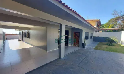 Casa com 3 dormitórios à venda, 786m² por R$ 1.200.000 - São Cristóvão - Cascavel/PR