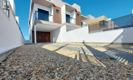 Casa com 3 quartos para alugar na rua ana luiza vieira, 16, campeche, florianópolis por r$ 8.000