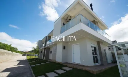 Casa em condomínio fechado com 2 quartos para alugar na servidão hipólito bernardino das chagas, 359, rio tavares, florianópolis por r$ 5.500