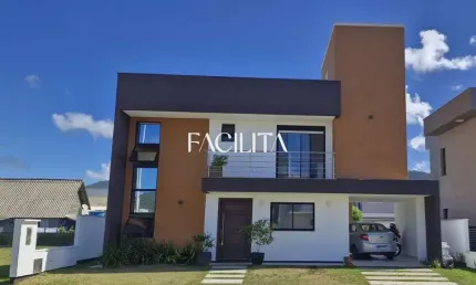 Casa em condomínio fechado com 3 quartos para alugar na avenida red park, 784, são joão do rio vermelho, florianópolis por r$ 7.430