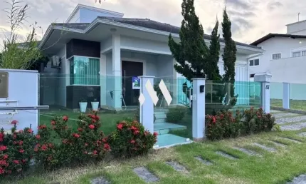 Casa com 3 quartos à venda na Rua das Azaléias, 1, Pedra Branca, Palhoça
