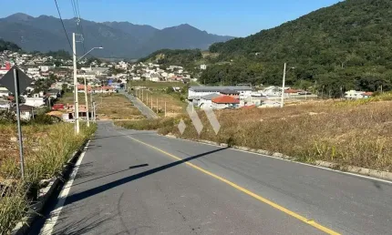 Terreno à venda na Rua Maria Isabel Rodrigues, 1, Alto Aririu, Palhoça