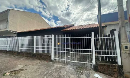 Casa com 2 dormitórios para alugar, 100 m² - santo antônio - louveira/sp