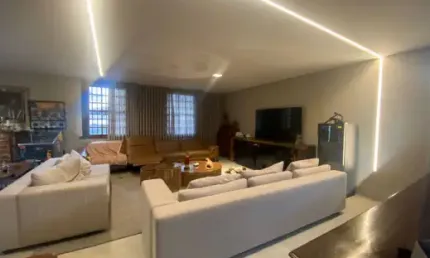 Casa com 3 quartos à venda na Rua Pitangueiras, Y78, Mirandópolis, São Paulo
