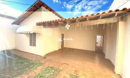 Casa com 4 quartos para alugar no Santa Maria, Uberaba 