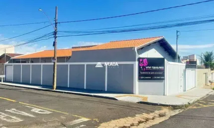 Casa com 3 quartos à venda no Olinda, Uberaba 