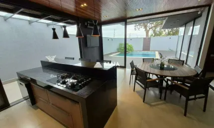 Casa com 3 quartos à venda no Residencial Mário de Almeida Franco, Uberaba 