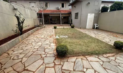 Casa com 4 quartos à venda no Santa Marta, Uberaba 