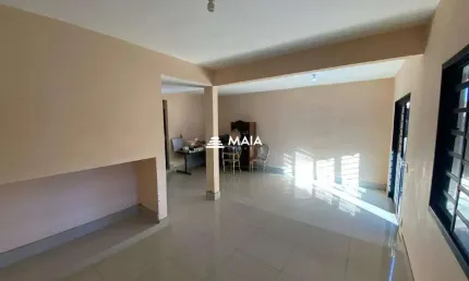 Casa com 3 quartos para alugar no Mercês, Uberaba 