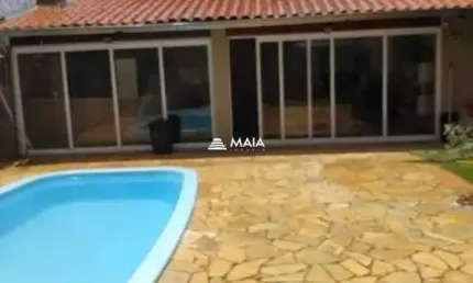 Casa com 4 quartos à venda no Jardim São Bento, Uberaba 