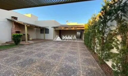 Casa com 3 quartos à venda no Jardim Nenê Gomes, Uberaba 
