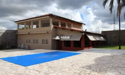 Casa com 6 quartos à venda no Lourdes, Uberaba 