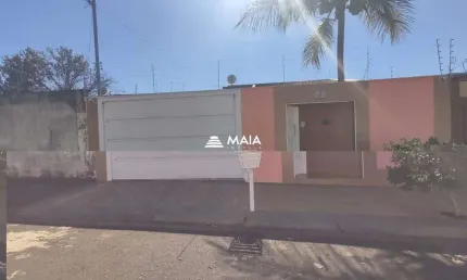 Casa com 2 quartos à venda no Jardim Elza Amuí IV, Uberaba 