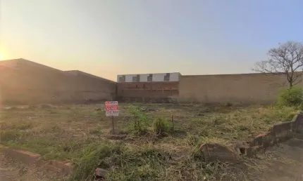Terreno à venda no Jardim Maracanã, Uberaba 