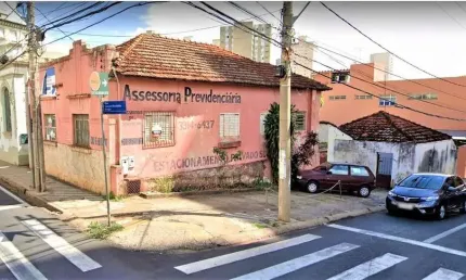 Casa com 3 quartos à venda no Centro, Uberaba 