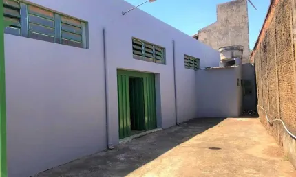Barracão / Galpão / Depósito à venda no Conjunto Manoel Mendes, Uberaba 