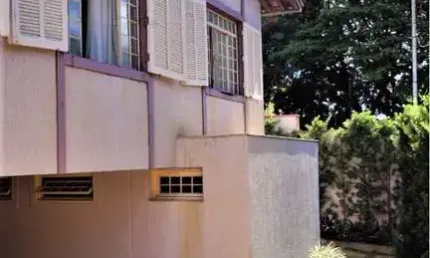 Casa com 8 quartos à venda no Mercês, Uberaba 