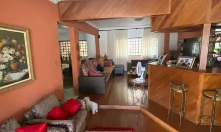 Casa com 4 quartos à venda na Vila Olímpica, Uberaba 
