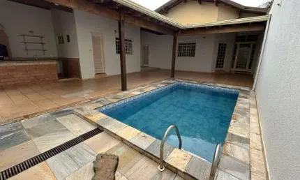 Casa com 4 quartos à venda no Conjunto Umuarama, Uberaba 