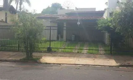 Casa com 3 quartos à venda no Parque do Mirante, Uberaba 