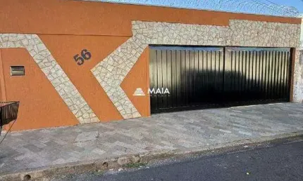 Casa com 3 quartos para alugar na Cidade Jardim, Uberaba 