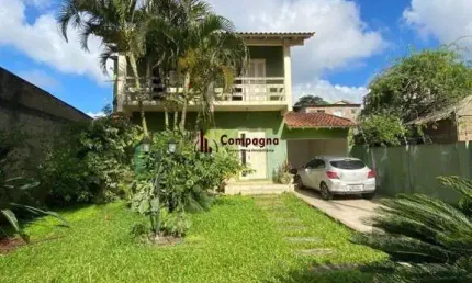Casa para venda - 250m², 3 dormitórios, sendo 1 suites, 2 vagas - cristal