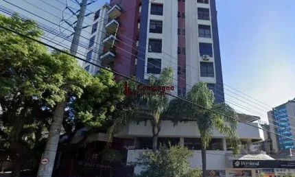 04 salas com 160m², todas interligadas no mesmo corredor,  03 vagas cobertas, 04