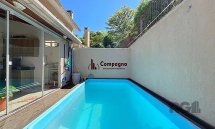 Casa com 134m², 3 dormitórios, sendo 1 suíte, 2 vagas em condomínio fechado