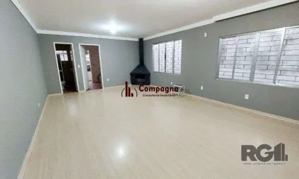 Casa com 3 quartos à venda na Rua Damasco, 46, Azenha, Porto Alegre