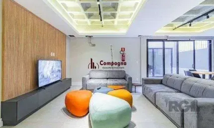 Apartamento de 01 dormitório com estacionamento rotativo, no bairro cidade baixa