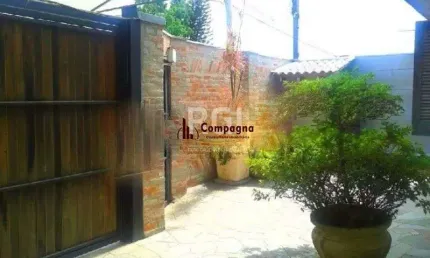Casa para venda - 290m², 4 dormitórios, sendo 1 suites, 3 vagas - cristal