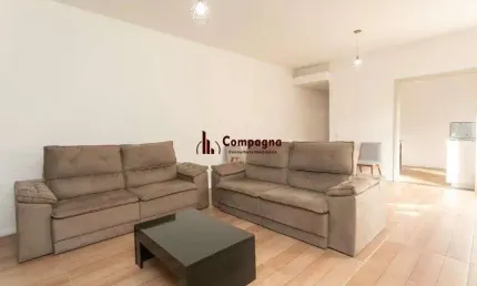 Amplo apartamento no bairro petrópolis com 2 vagas de garagem
