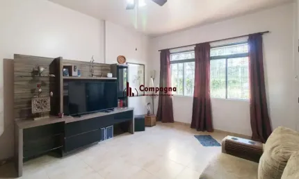 Casa com 4 dormitórios e 175m² à venda no bairro santa tereza