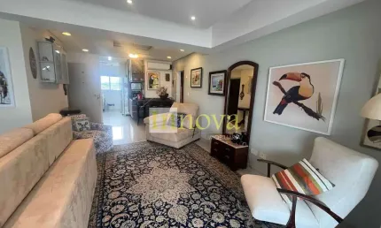 Apartamento frente mar, à venda,  com 03 dormitórios sendo 01 suíte e 02 vagas de garagem na orla d