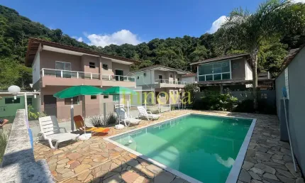 Casa em condomínio fechado com 3 quartos à venda no estância balneária hawai, caraguatatuba , 76 m2 por r$ 400.000