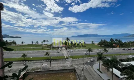 Cobertura à venda, frente mar,  com 4 dormitórios sendo uma suíte, duas vaga de garagem,  na praia
