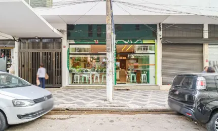 Aluguel de loja na rua professor sebastião soares de faria, 38