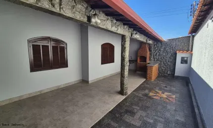 Casa para venda em contagem, monte castelo, 3 dormitórios, 1 suíte, 2 banheiros, 4 vagas