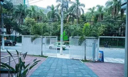 Excelente sala comercial para locação de frente ao arena alians parking, no bairro de perdizes, são