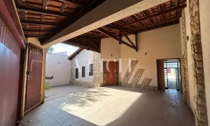 Casa com 4 quartos para alugar no Jardim Francano, Franca 