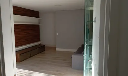 3 quartos 1 suíte varanda envidraçada 2 vagas cobertas andar alto