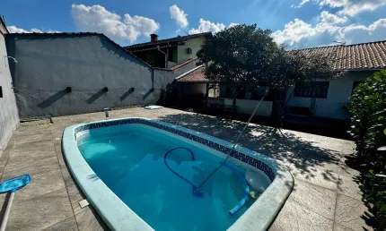 Casa com 4 quartos à venda no bairro santo antonio em joinville-sc por r$895.000,00.