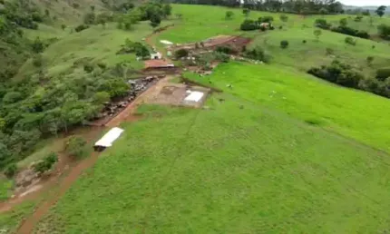 Fazenda à venda no Centro, Patos de Minas 