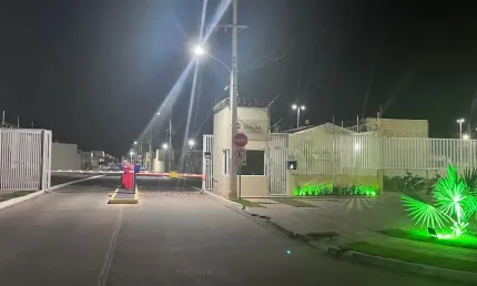 Casa no condomínio ilhas canárias - casa com quintal e não geminada