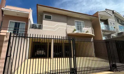 Apartamento com área externa localizado próximo ao lago de olarias.