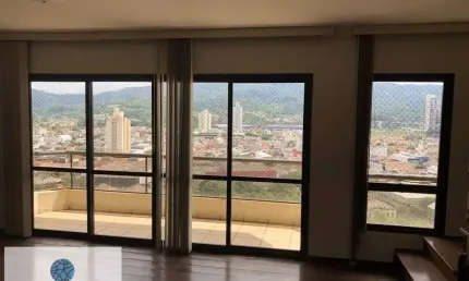 Apartamento com 4 quartos à venda na Rua Presidente Rodrigues Alves, Centro, Mogi das Cruzes