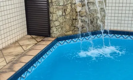 Vende-se mansão cinematográfica no bairro embaré – santos/sp
