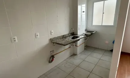 Alugo apartamento sem sacada no condomínio chapada das rosas