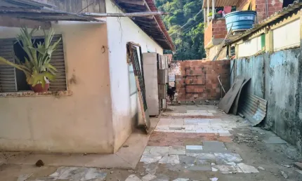 Casa a venda precisando de reforma bairro vale verde - piraí - rj (leia a desriçaõ)