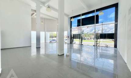 Sala comercial com 3 salas para alugar no Centro, Gaspar , 201 m2 por R$ 8.000